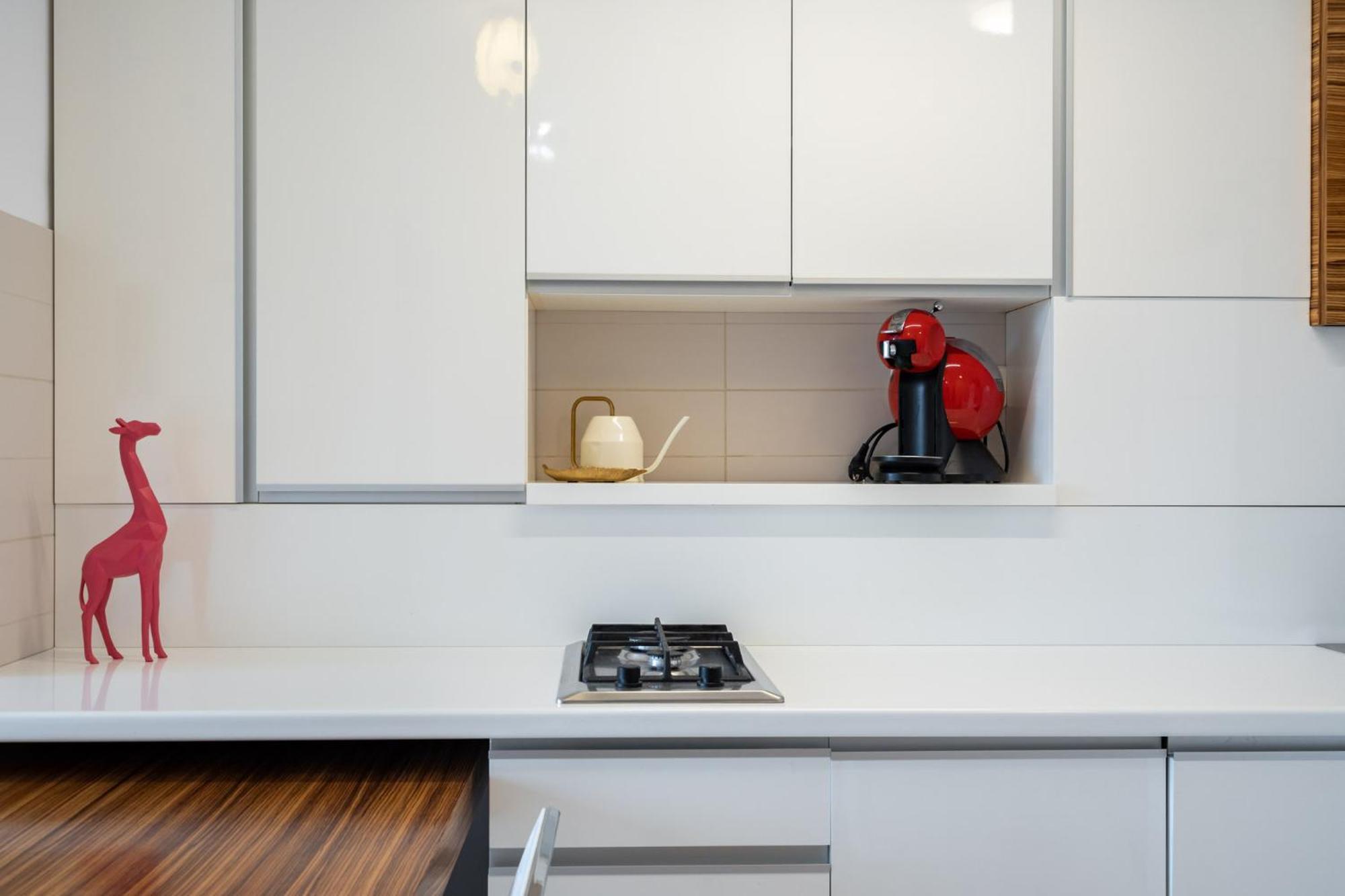 Lazynest - Modern Apartment With Parking & Balcony Bucarest Esterno foto