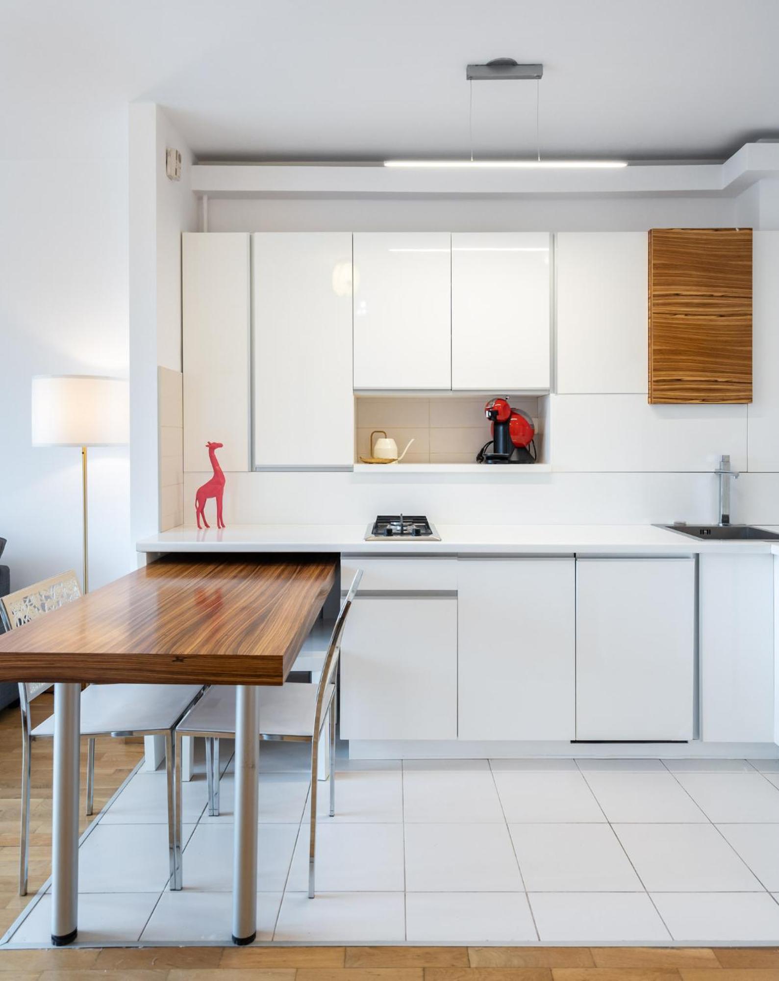 Lazynest - Modern Apartment With Parking & Balcony Bucarest Esterno foto