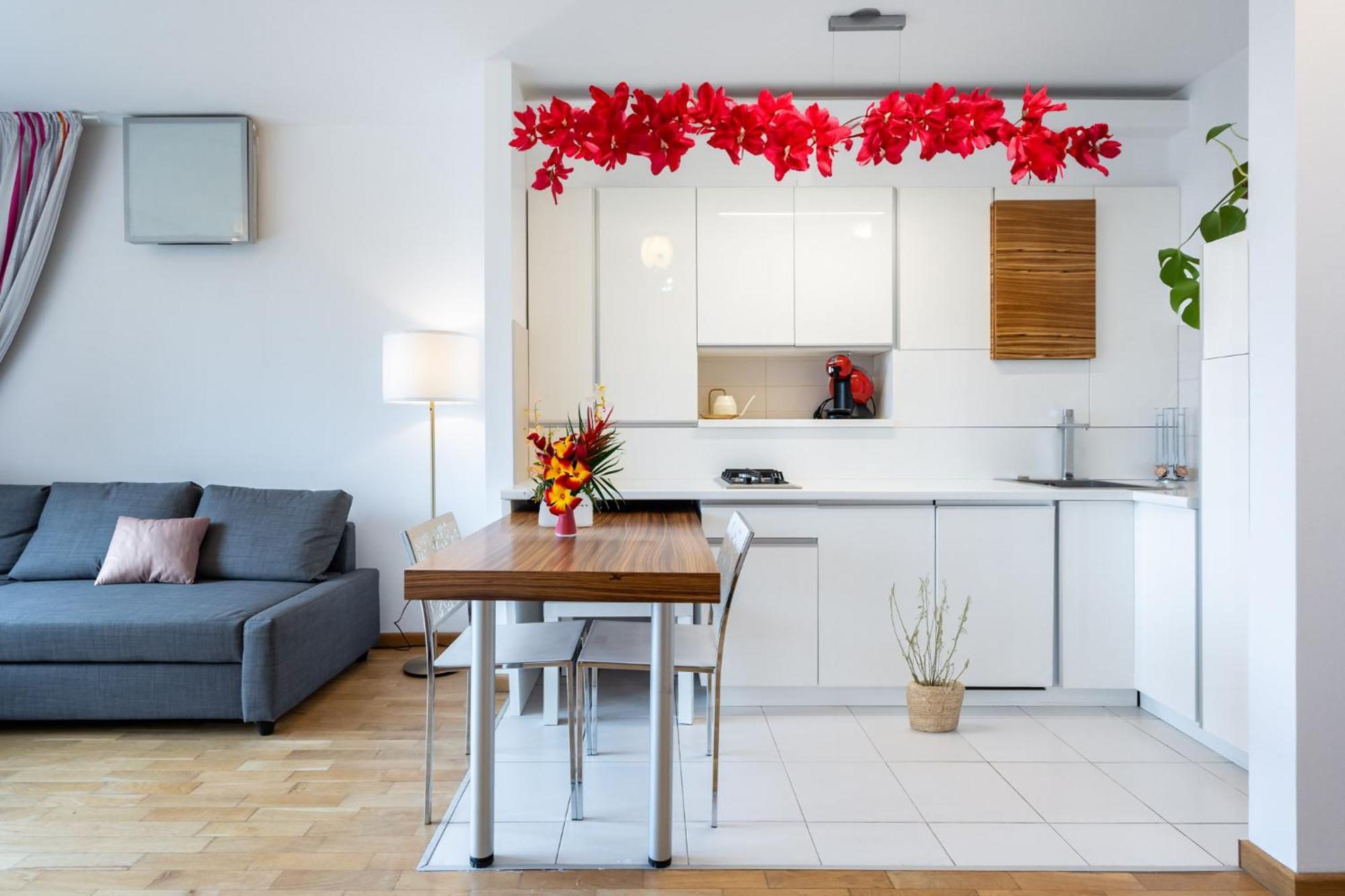 Lazynest - Modern Apartment With Parking & Balcony Bucarest Esterno foto